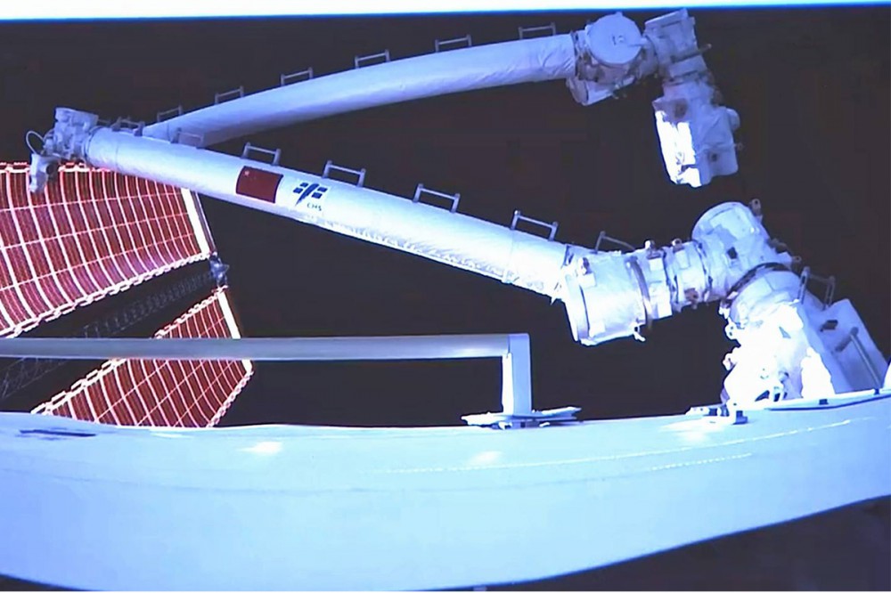 徐州ic包装管贺我国空间站成功试验机械臂